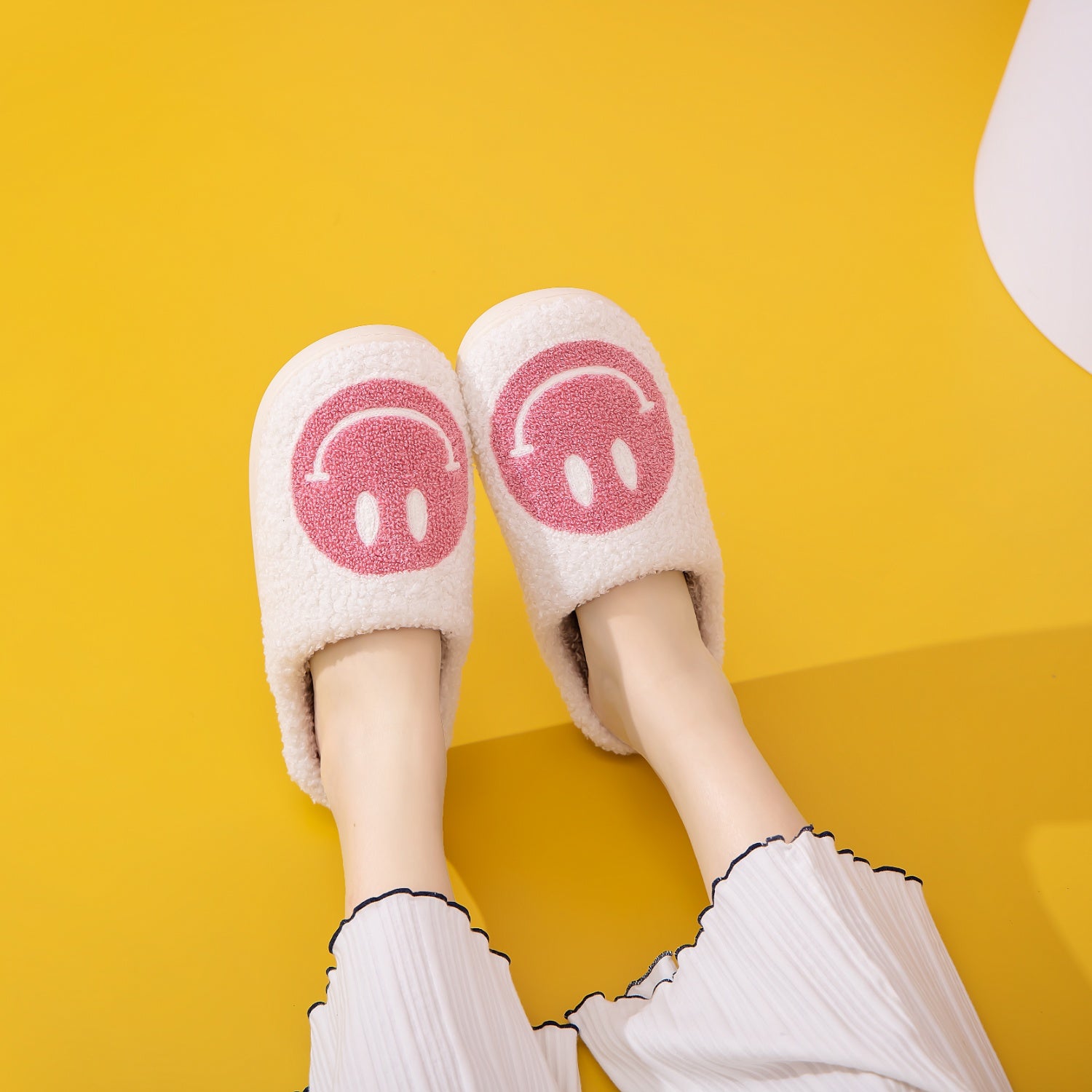 Melody Smiley Face Slippers