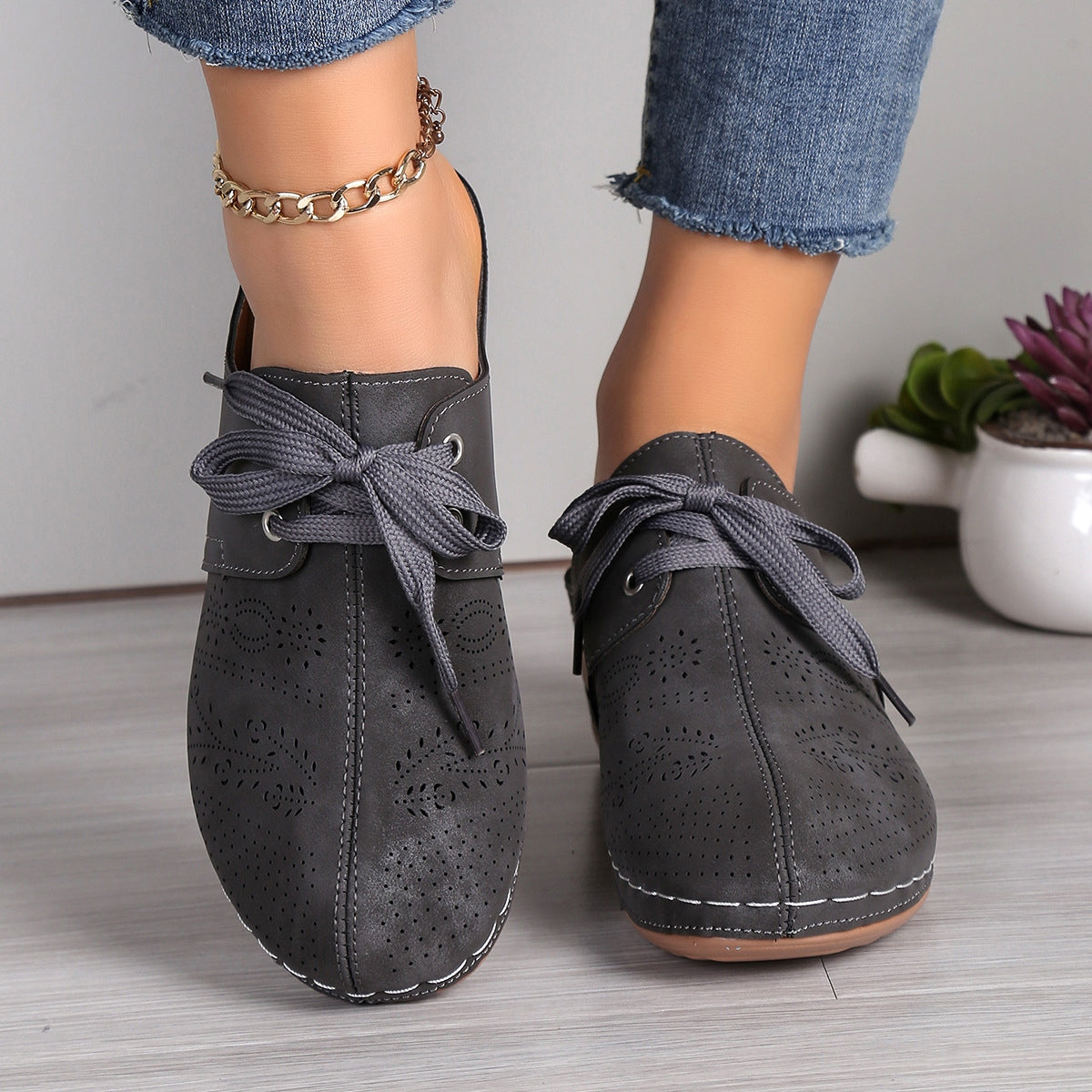 Lace-Up Round Toe Wedge Sandals Dark Gray