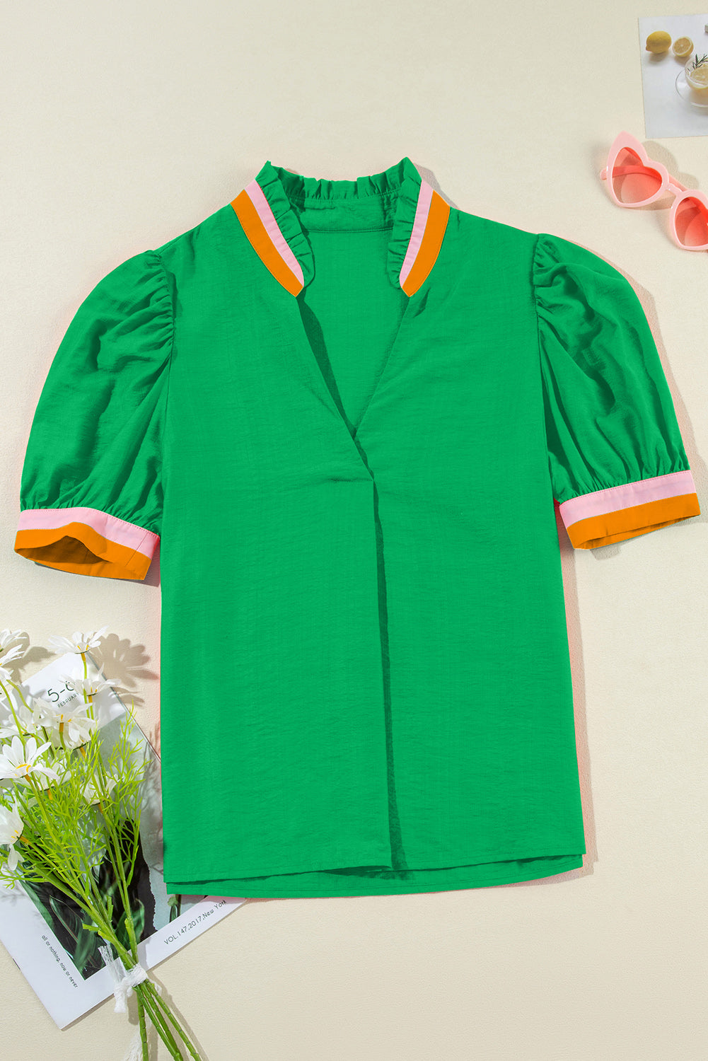 Contrast Trim Notched Short Sleeve Blouse Green