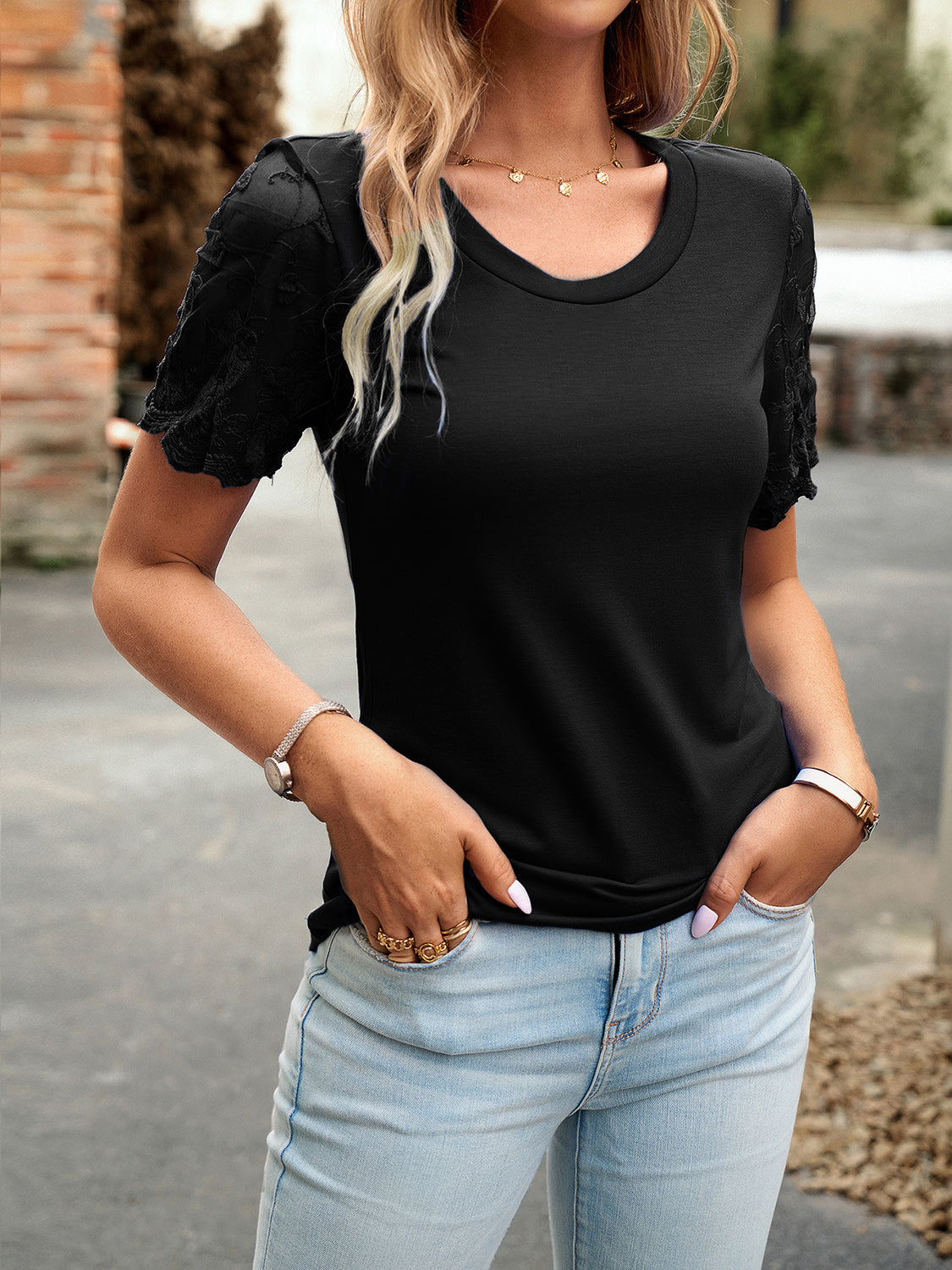 Lace Detail Round Neck Short Sleeve T-Shirt Black