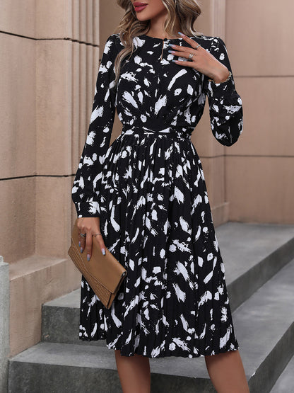 Printed Tie Back Long Sleeve Dress Black