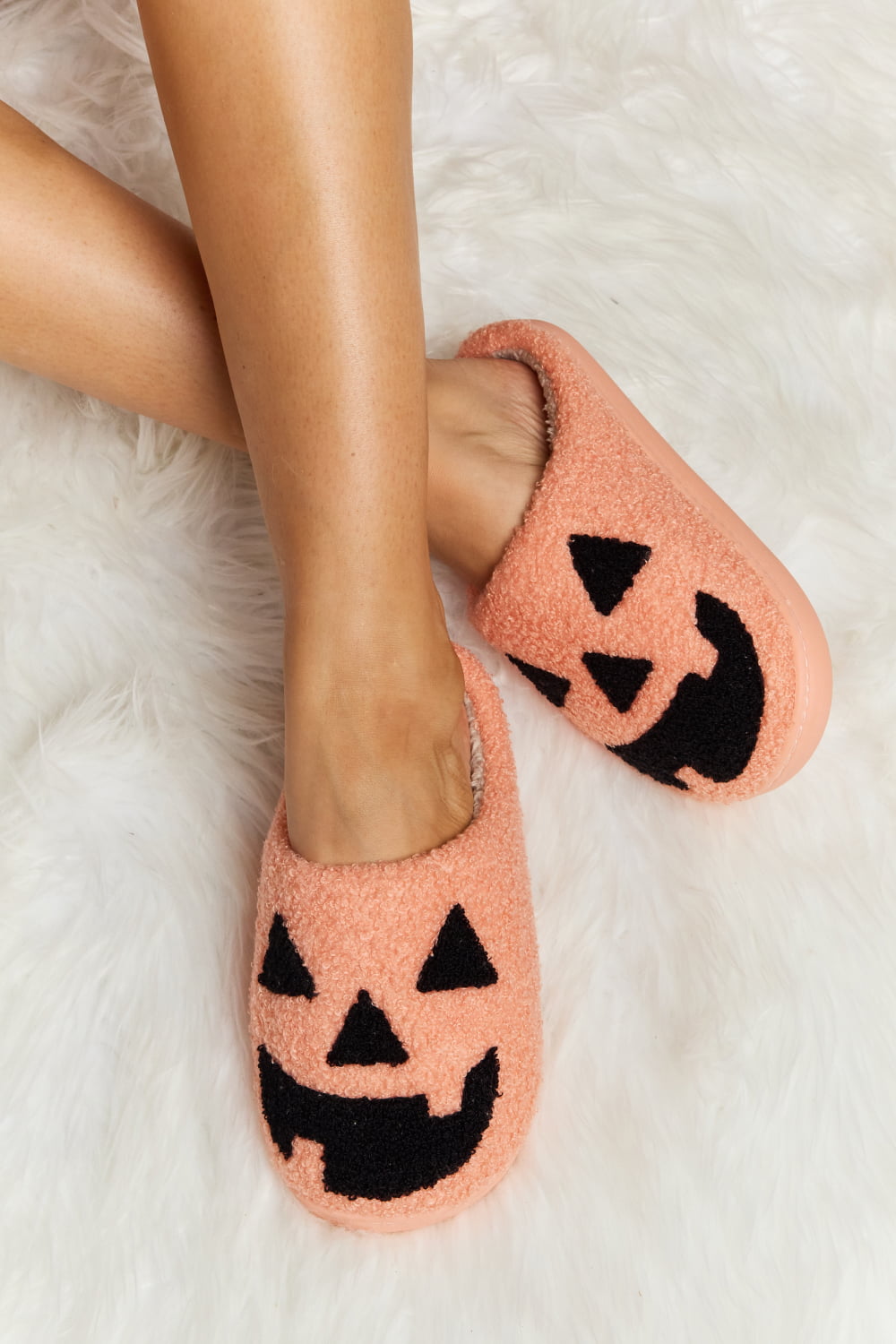 Melody Printed Plush Slide Slippers Pumpkin