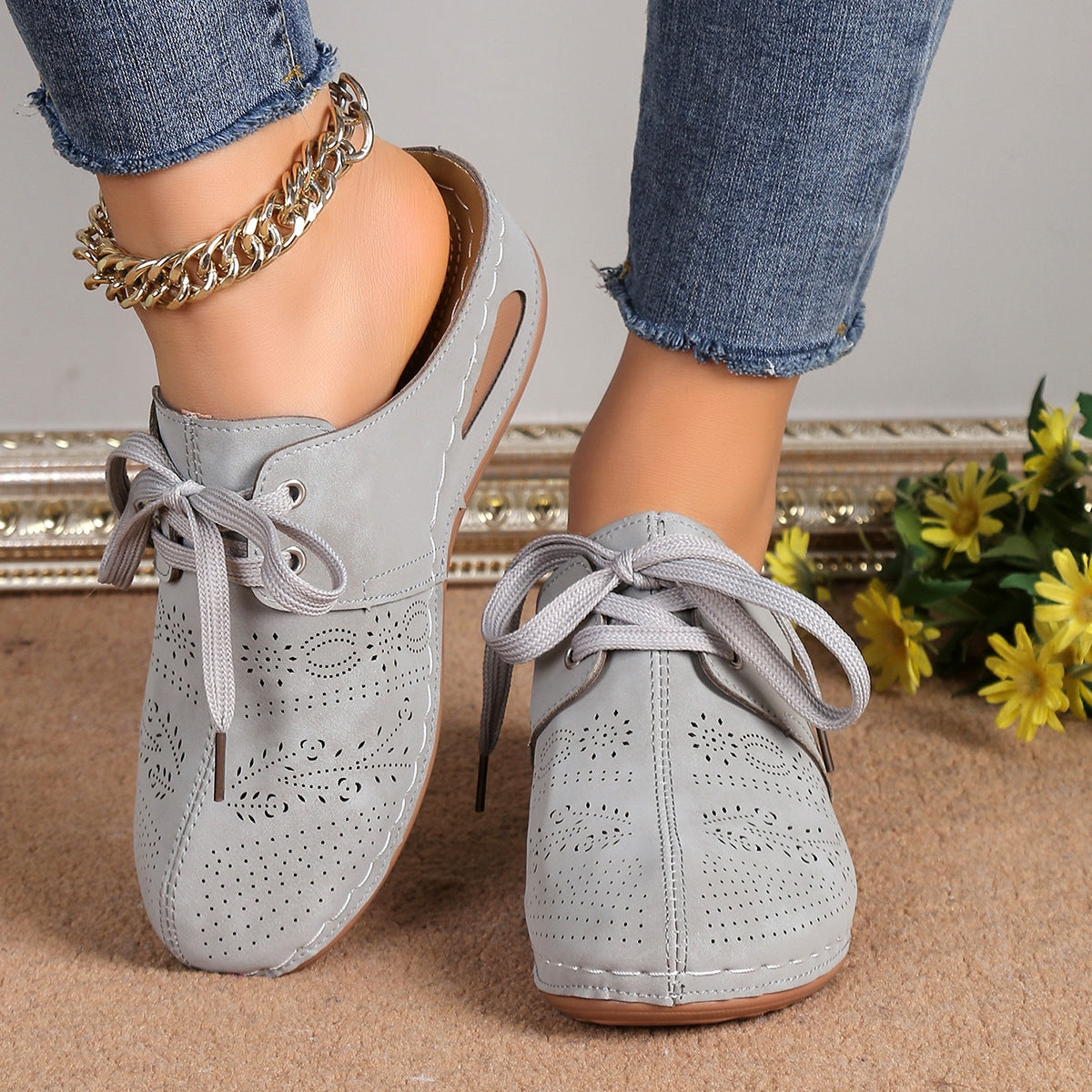 Lace-Up Round Toe Wedge Sandals Gray