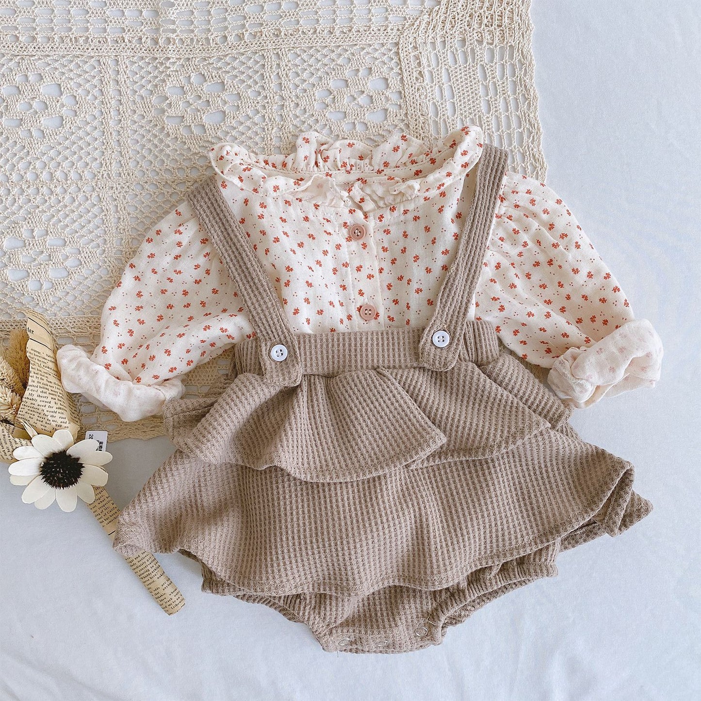 Baby Romper 0-2 Years Old Baby Clothes Baby Girl Foreign Style Pleated Lotus Leaf Sling Climber Coffee