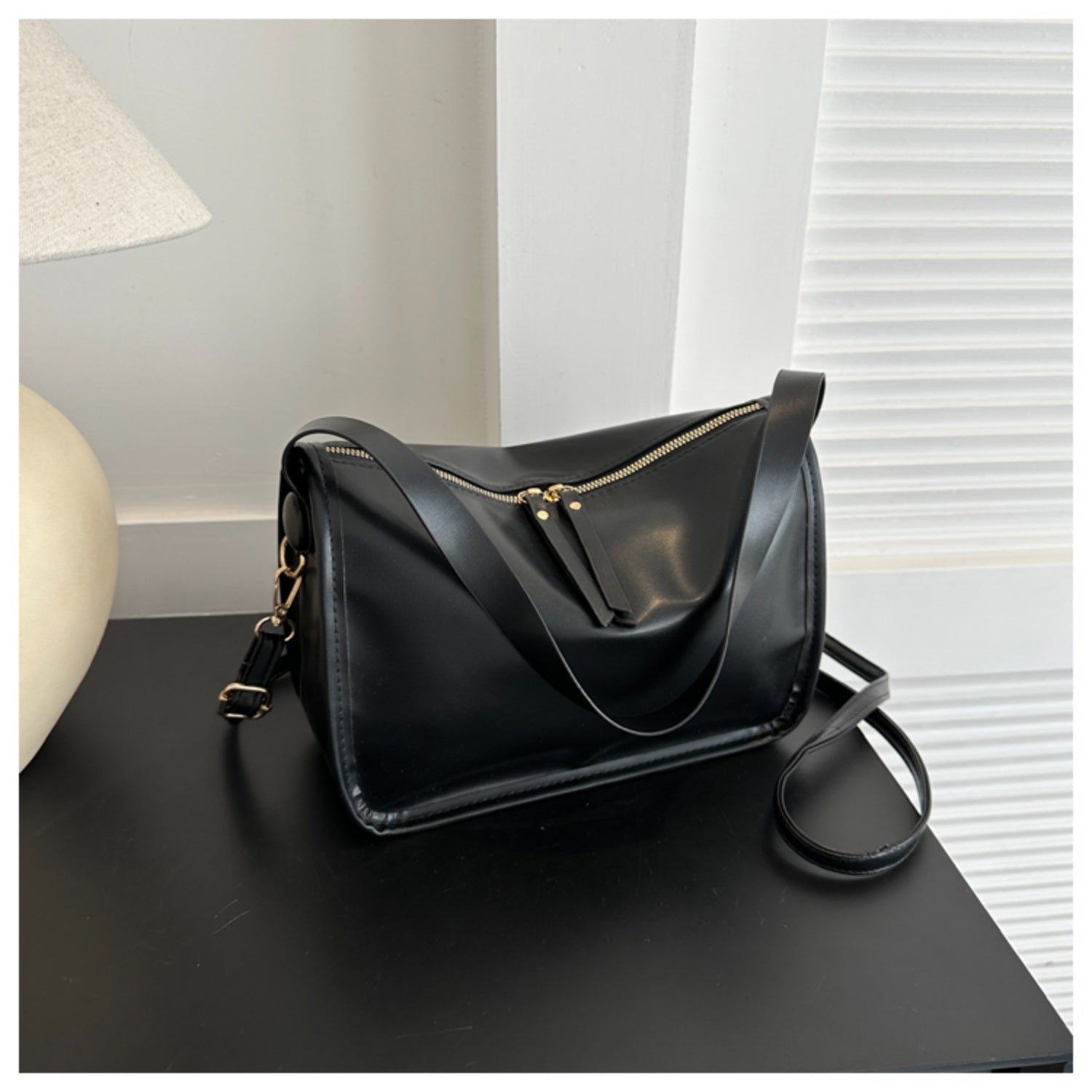 PU Leather Shoulder Bag - Thandynie