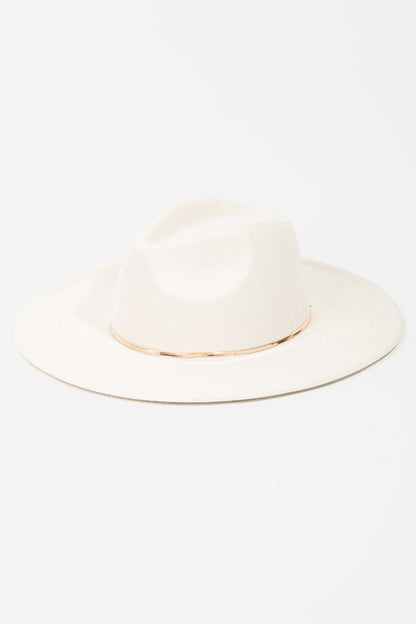 Fame Slice of Chic Herringbone Chain Fedora Ivory One Size