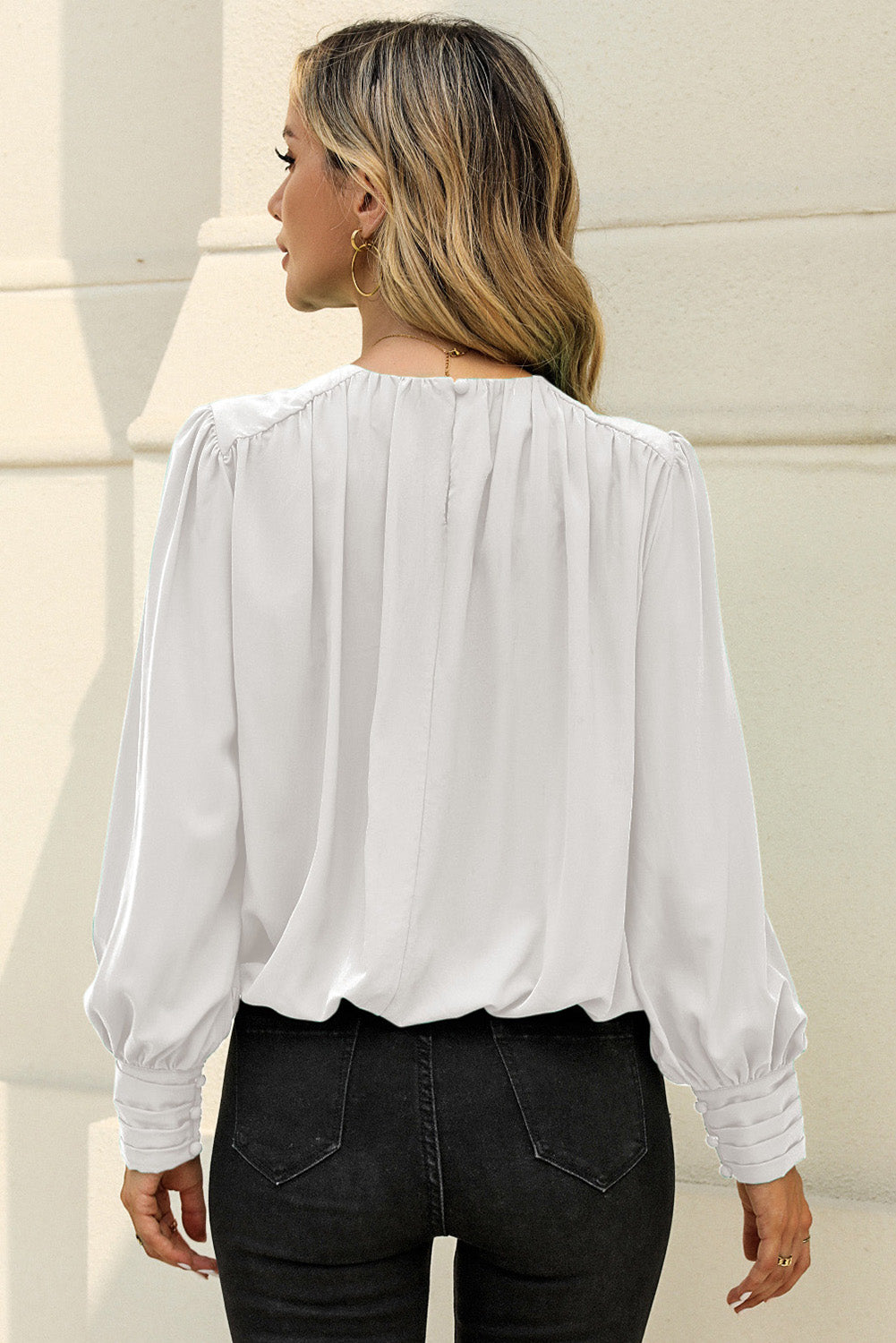 Round Neck Puff Sleeve Blouse