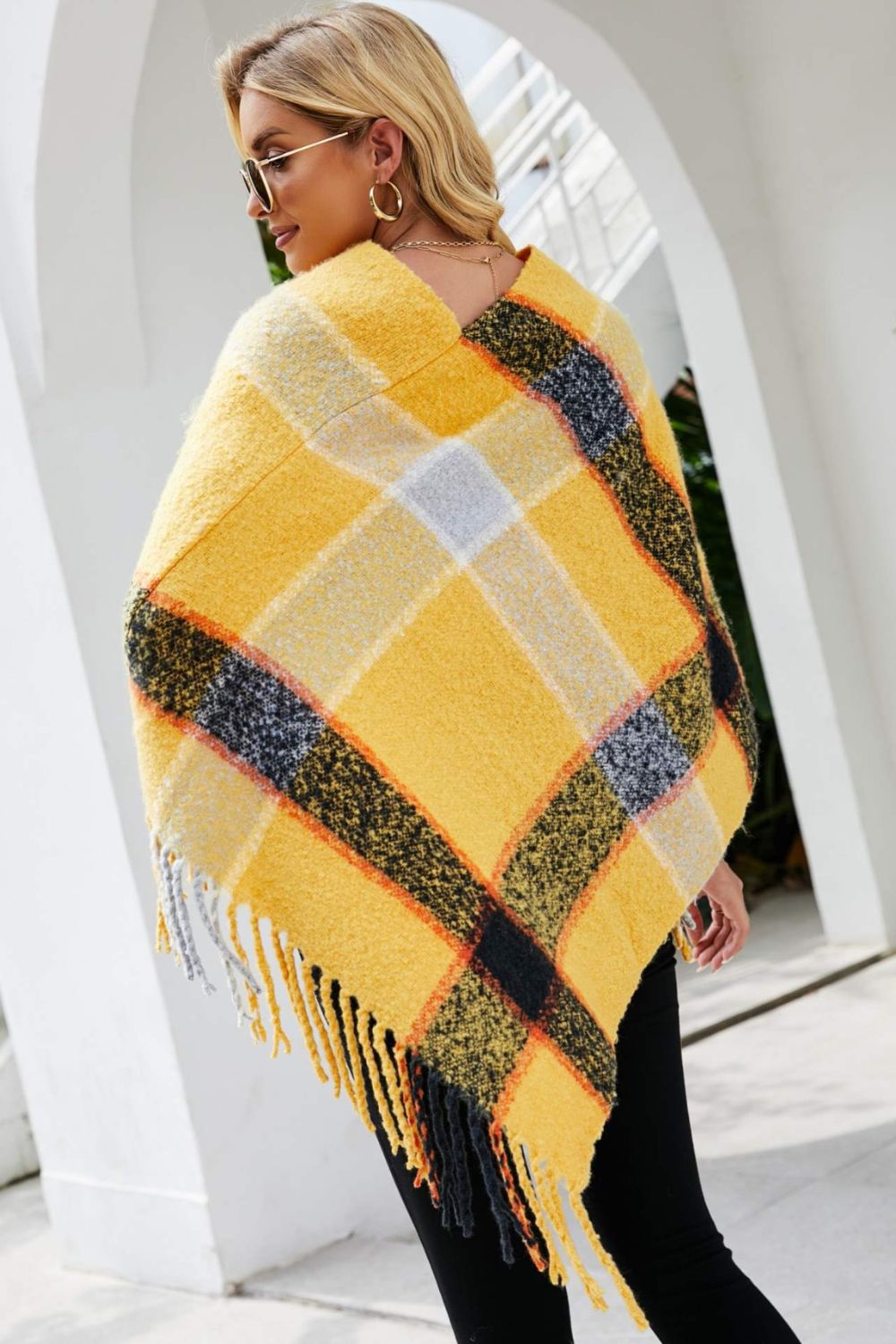 Plaid Fringe Detail Poncho - Thandynie