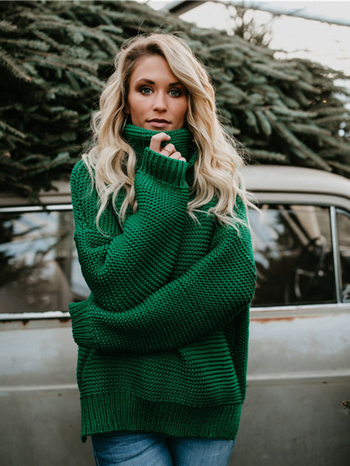 Turtleneck Dropped Shoulder Slit Sweater Green