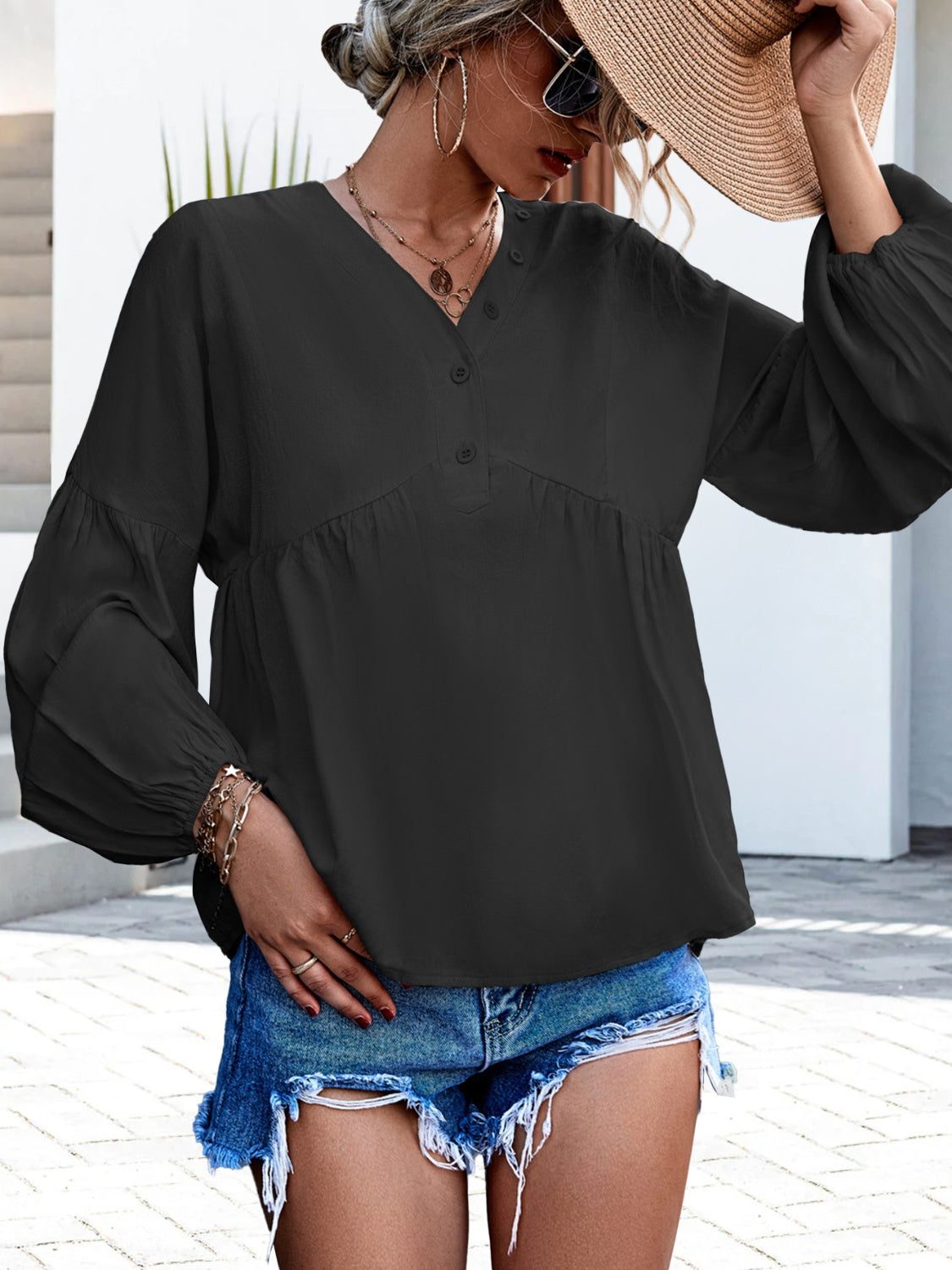 V-Neck Buttoned Balloon Sleeve Blouse Black