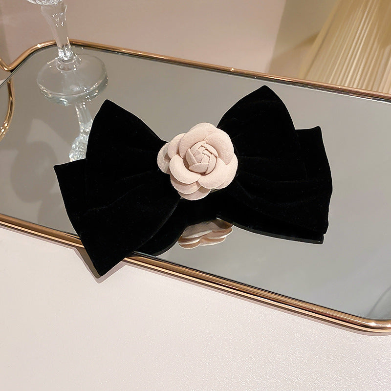 Rose Trim Bow Hair Clip Black One Size