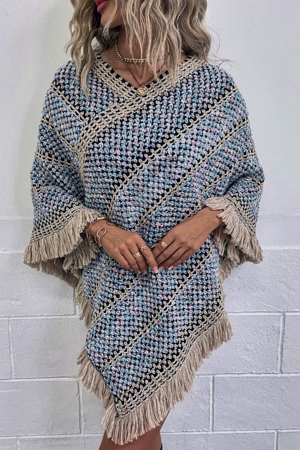 V-Neck Fringe Hem Poncho - Thandynie