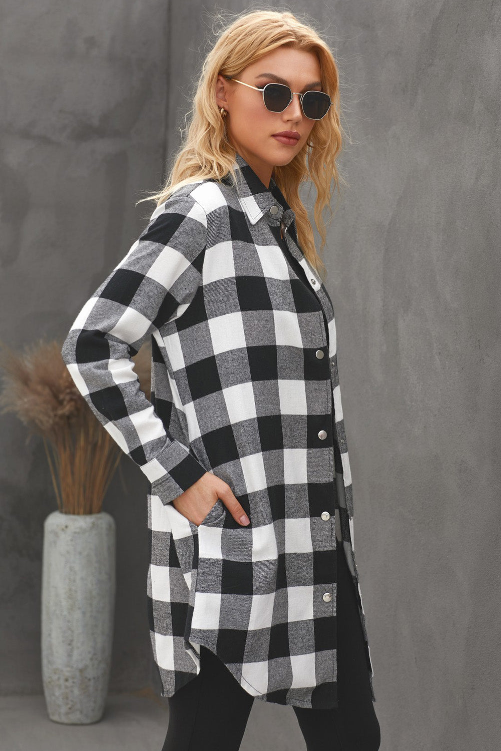 Women's Longline Plaid Shirt Coat with Turn-Down Collar | Classic British Style