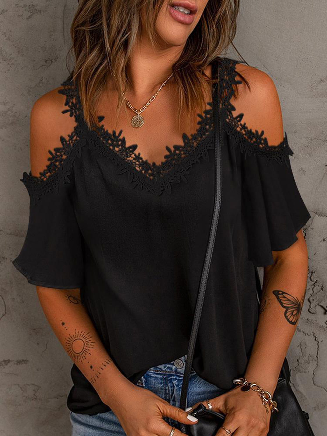 Lace Detail V-Neck Half Sleeve Blouse Black