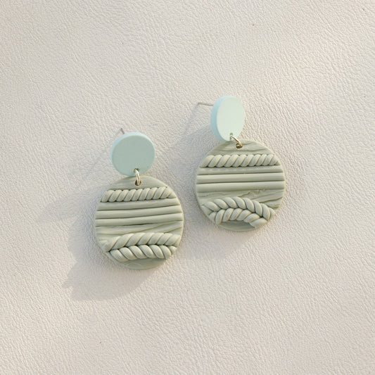 Soft Pottery Round Earrings - Thandynie