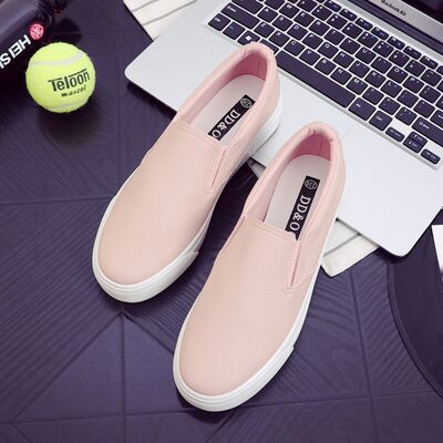 Round Toe Flat Slip-Ons Pink