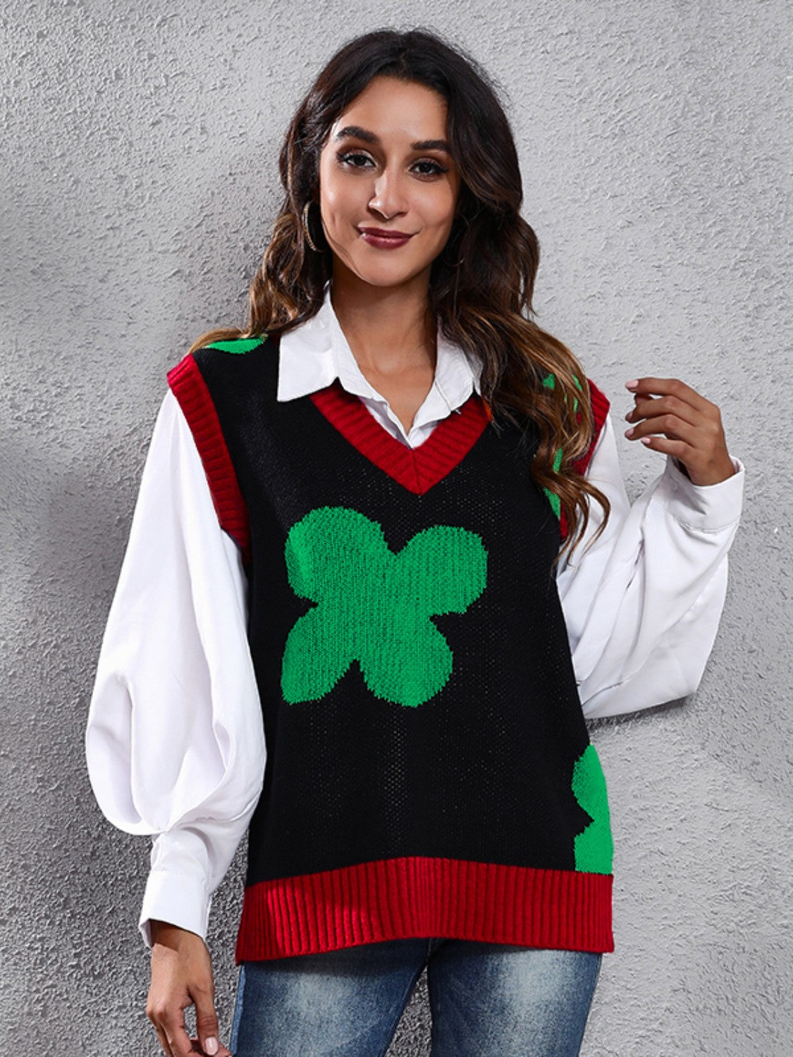 Four Leaf Clover V-Neck Sweater Vest Black