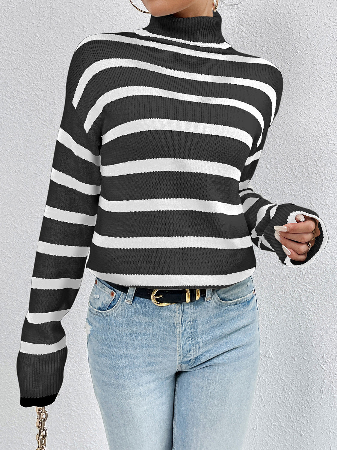 Striped Turtleneck Long Sleeve Sweater – Cozy and Stylish Knitwear for Fall & Winter Black