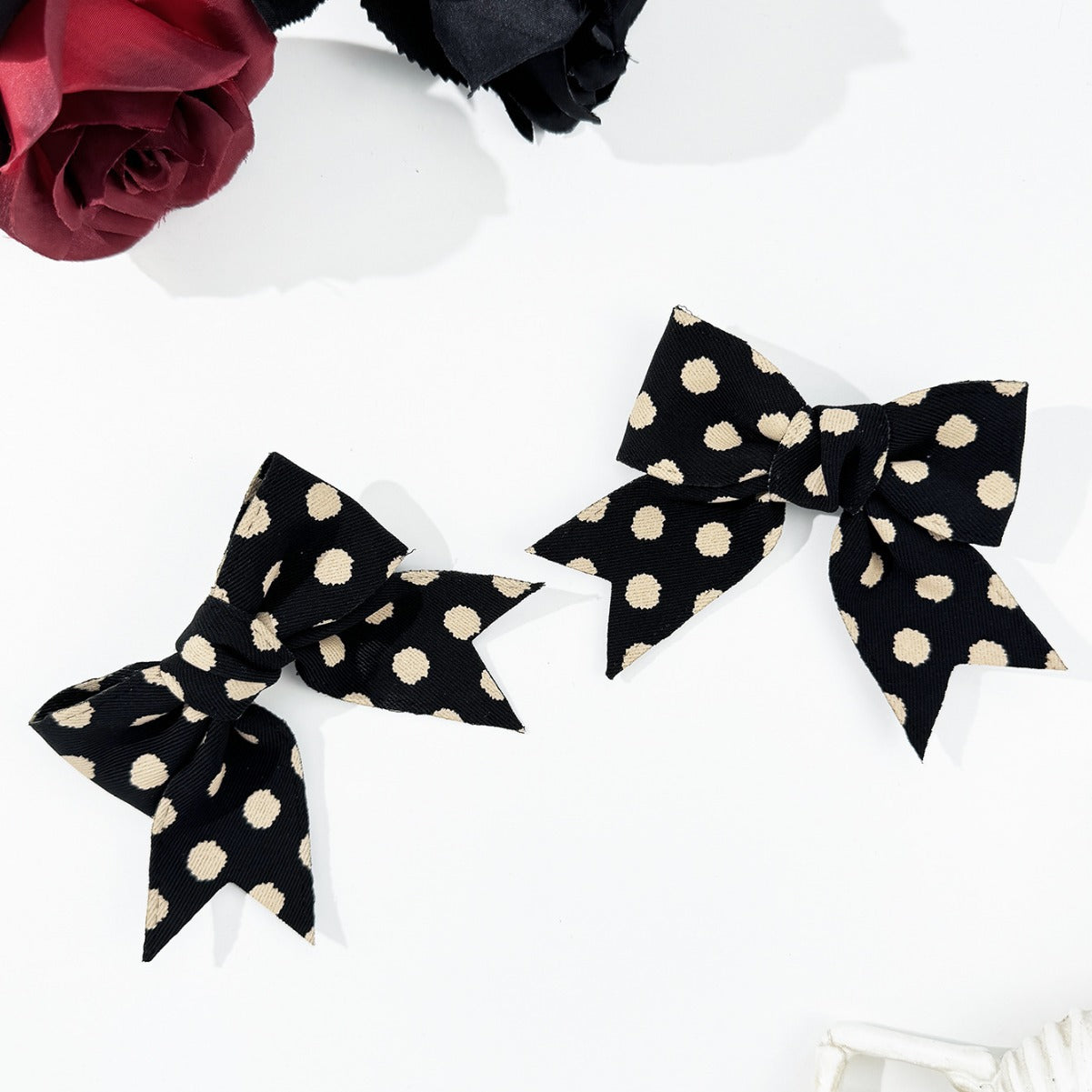 2-Piece Polka Dot Bow Hair Clip Black One Size