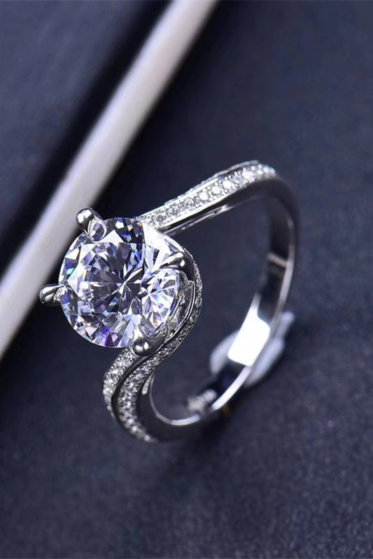 Keep Your Eyes On Me 3 Carat Moissanite Ring - Thandynie