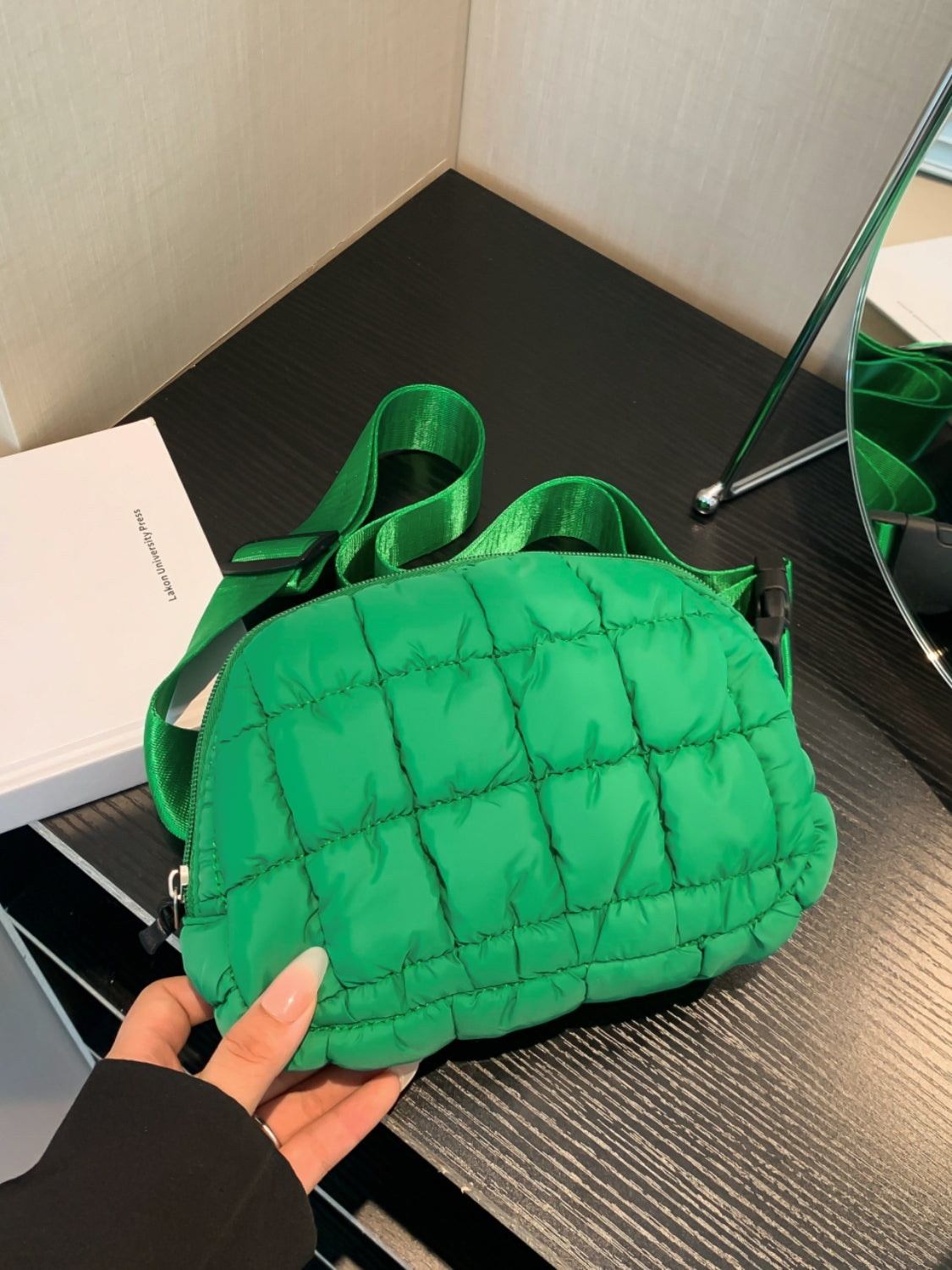 Bubble Texture Adjustable Strap Crossbody Bag Green One Size