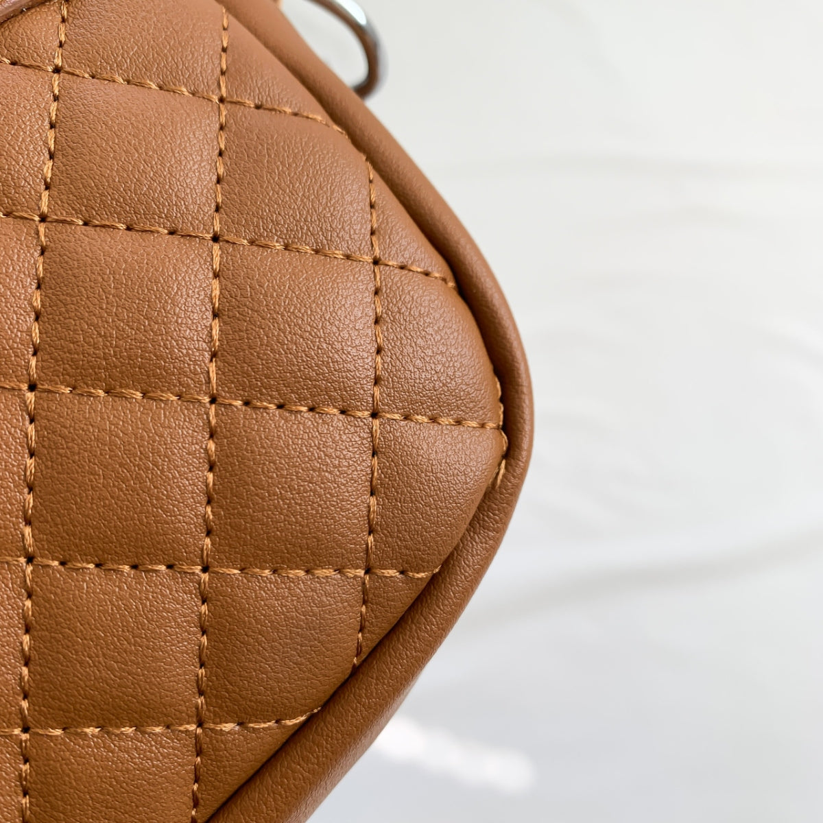 Stitching PU Leather Shoulder Bag - Thandynie