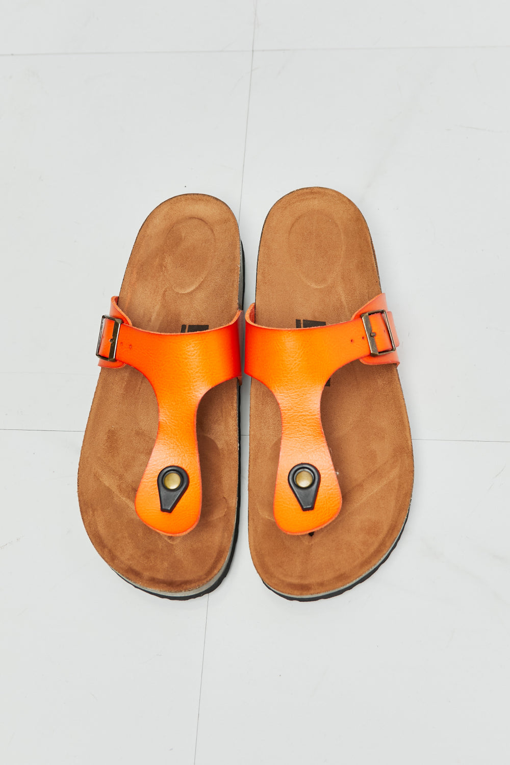 MMShoes Drift Away T-Strap Flip-Flop in Orange - Thandynie