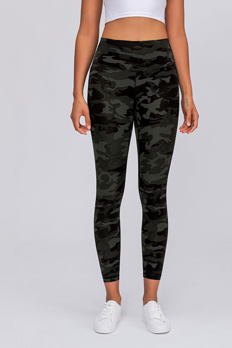 Wide Seamless Band Waist Sports Leggings Green Camouflage