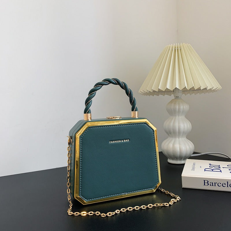 Fashionable Small Square Crossbody Bag | Stylish Simple Design with Exquisite Chain Strap | PU Leather Dark green 18*7*15