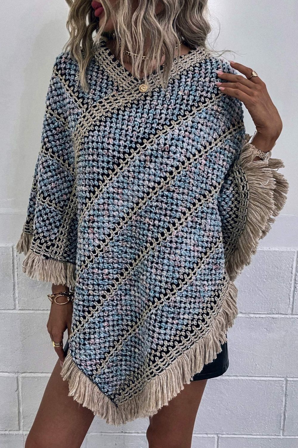 V-Neck Fringe Hem Poncho - Thandynie