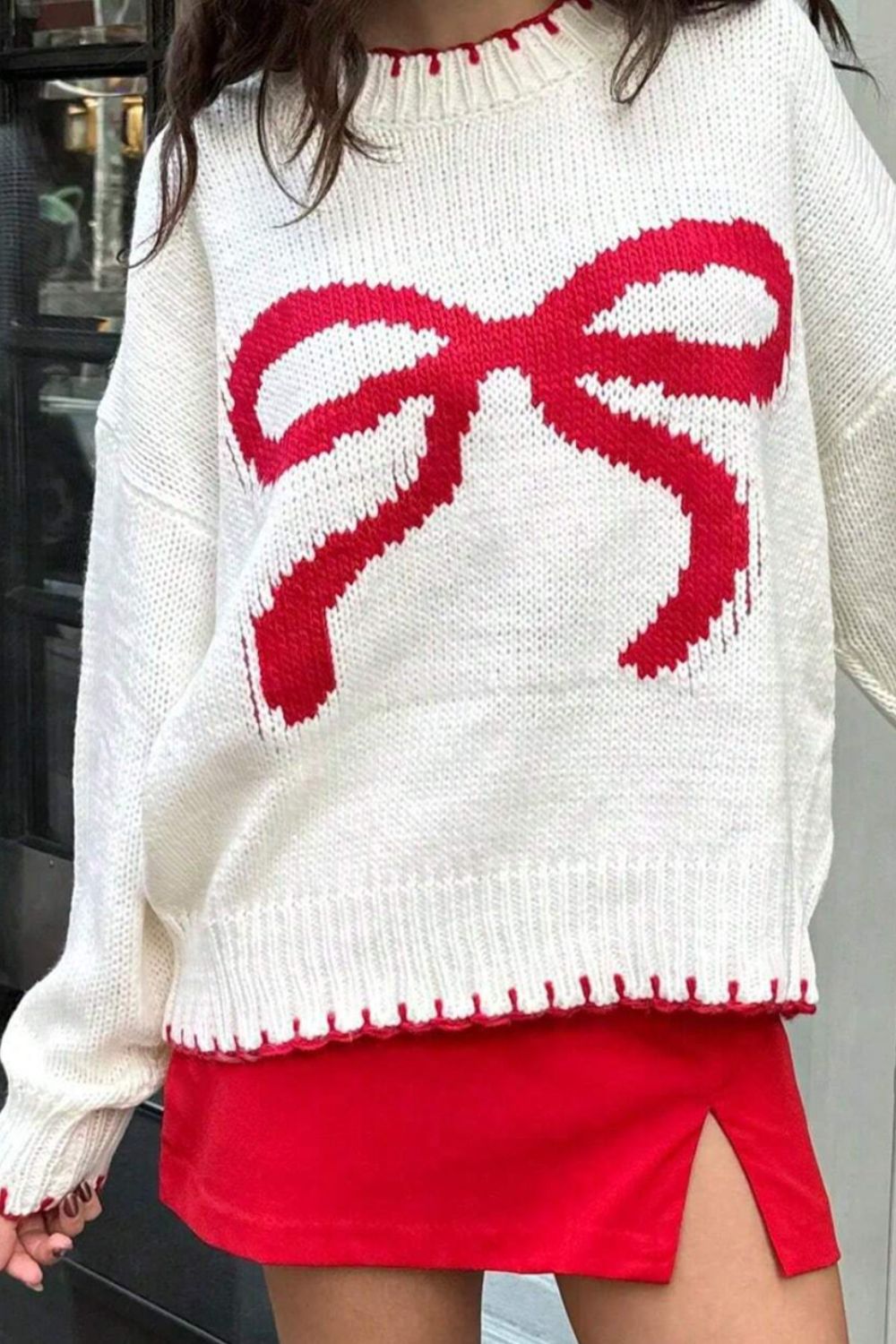 Bow Graphic Round Neck Long Sleeve Sweater