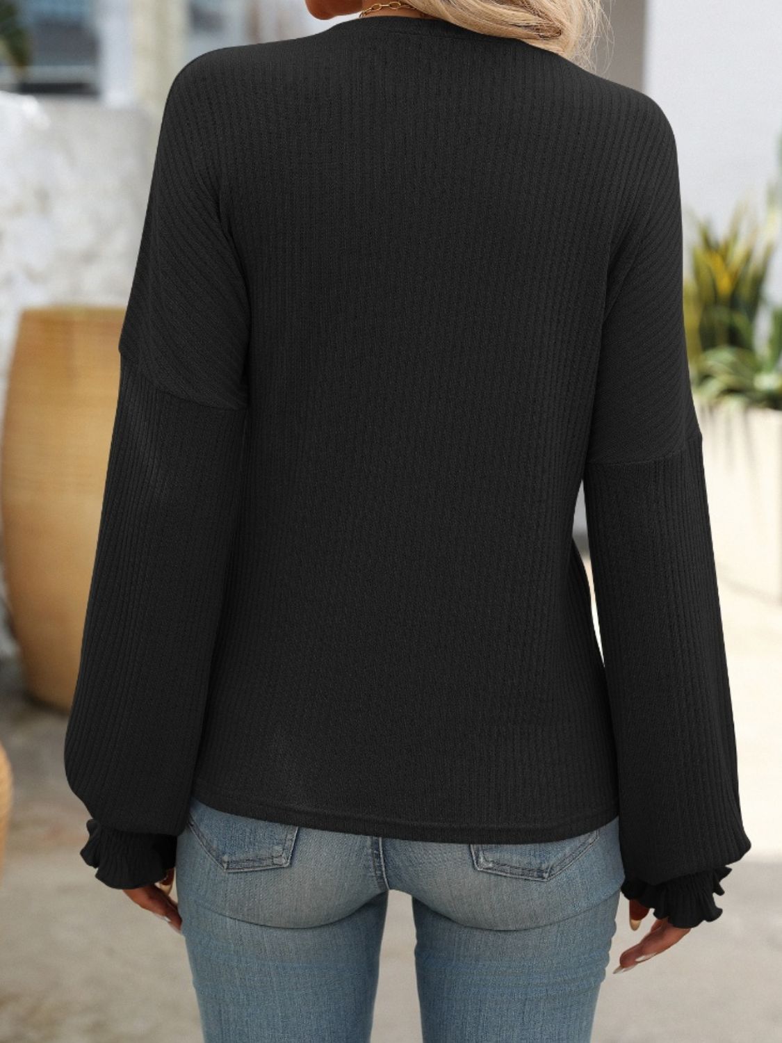 Ribbed Round Neck Long Sleeve T-Shirt