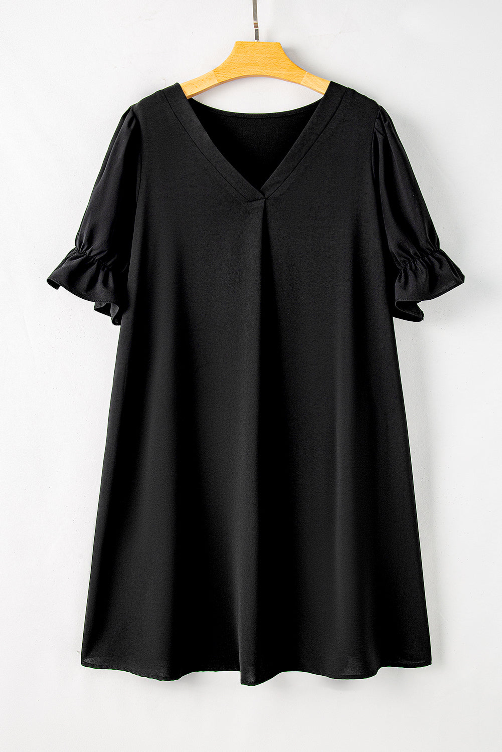 Black Solid Ruffled Puff Sleeve V Neck Plus Size Mini Dress