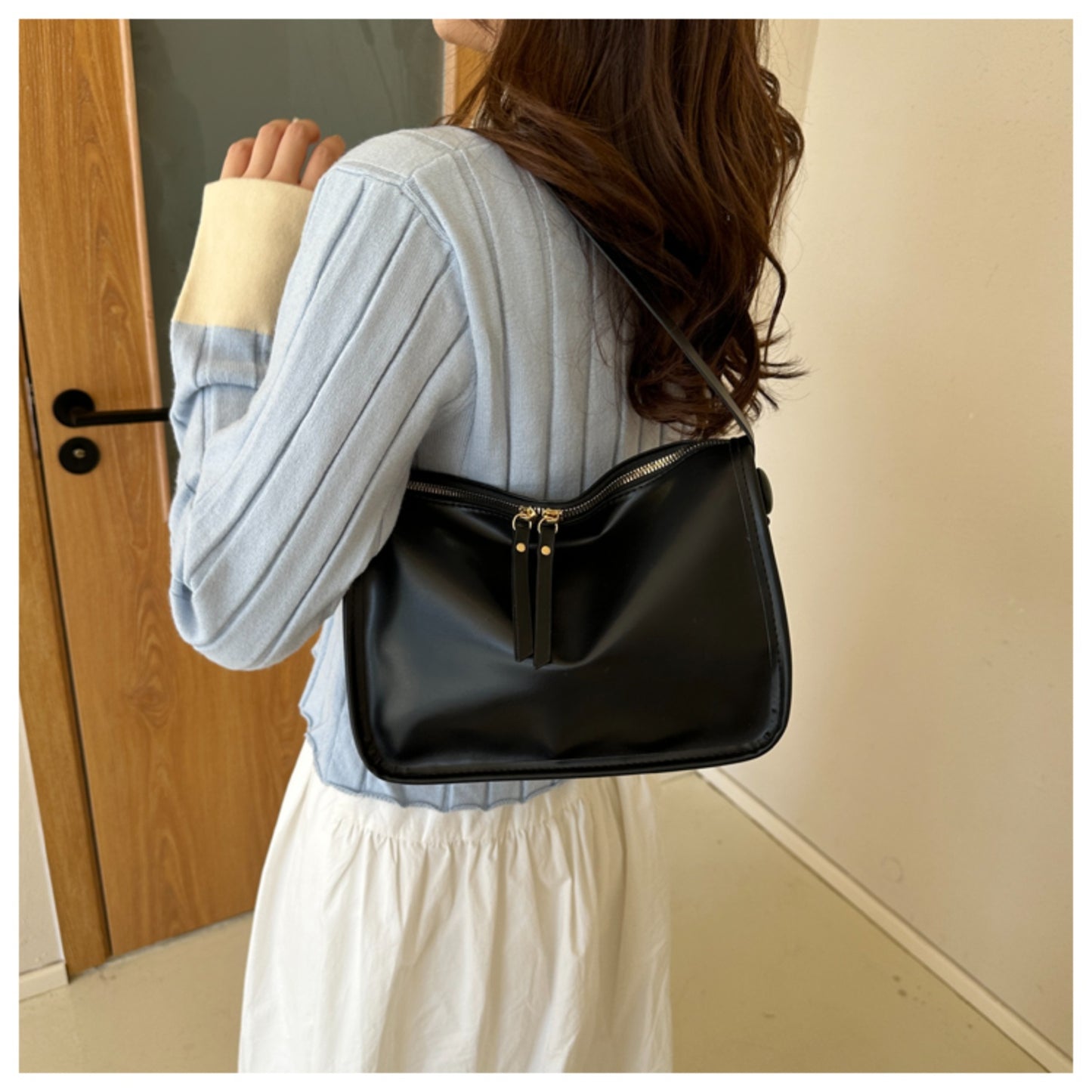 PU Leather Shoulder Bag - Thandynie