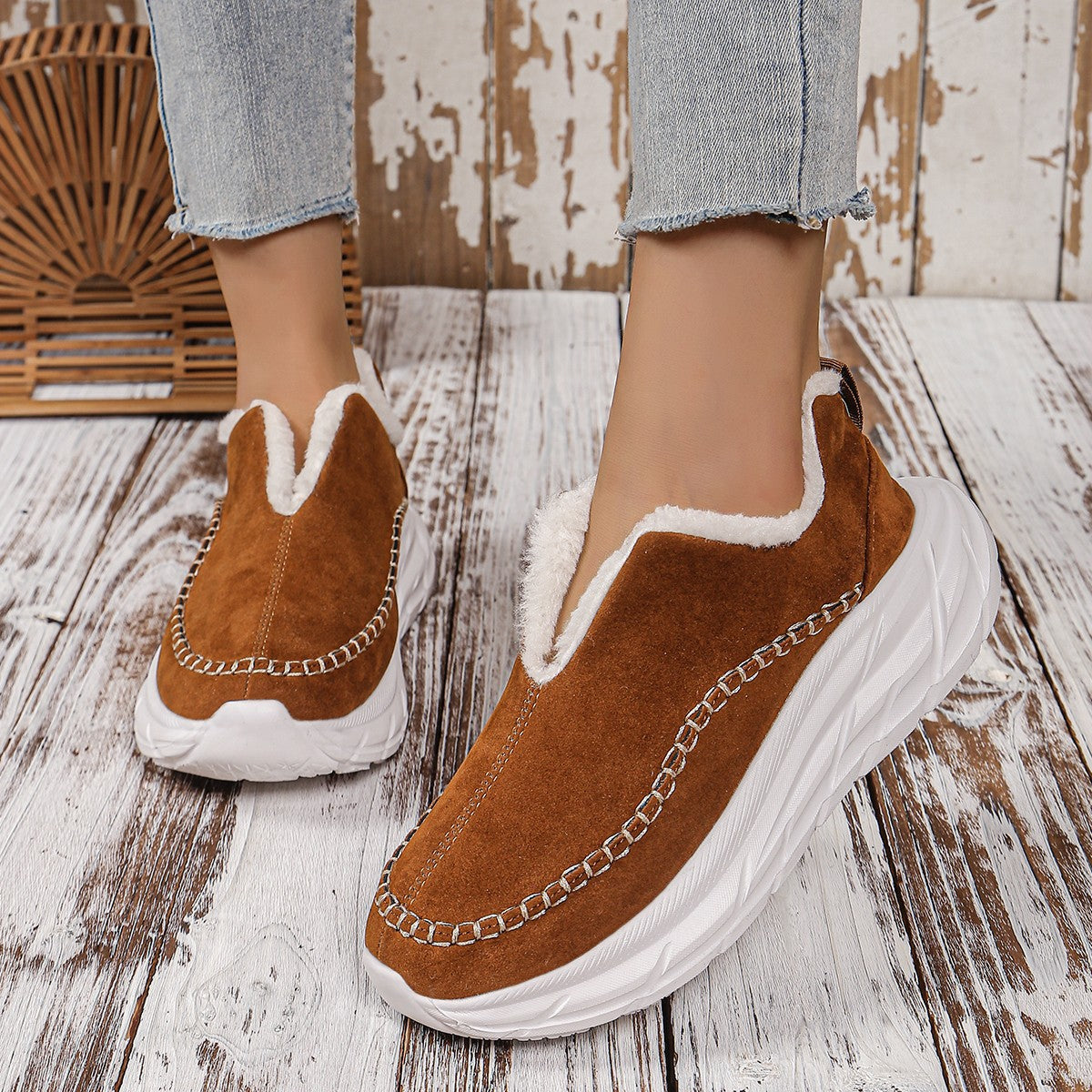 Thermal Suede Platform Slip-On Boots Brown