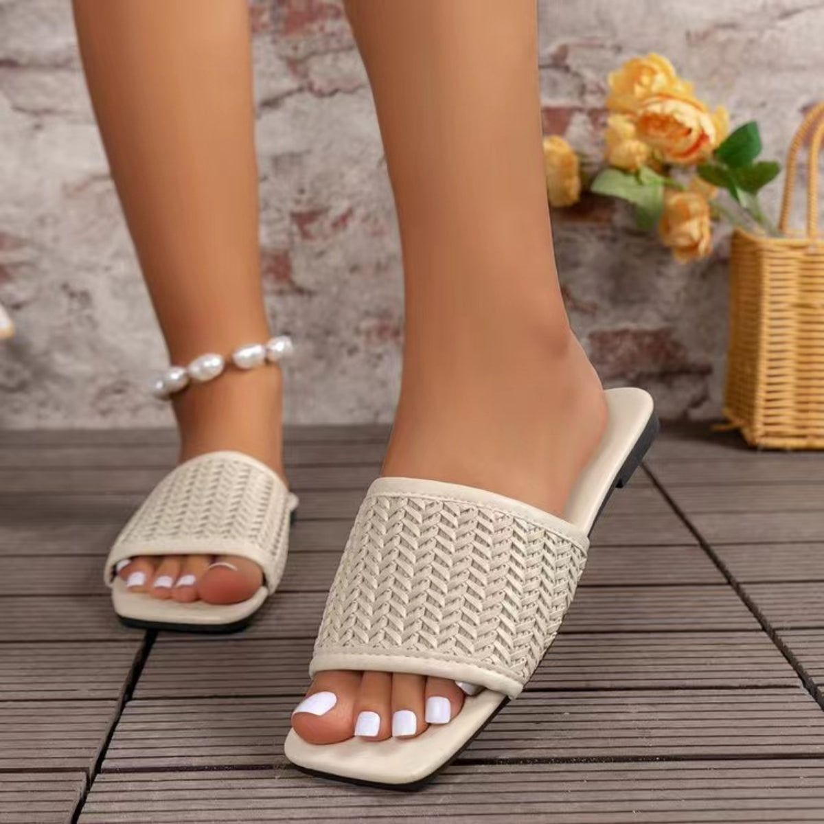 Rattan Woven Flat Sandals - Thandynie