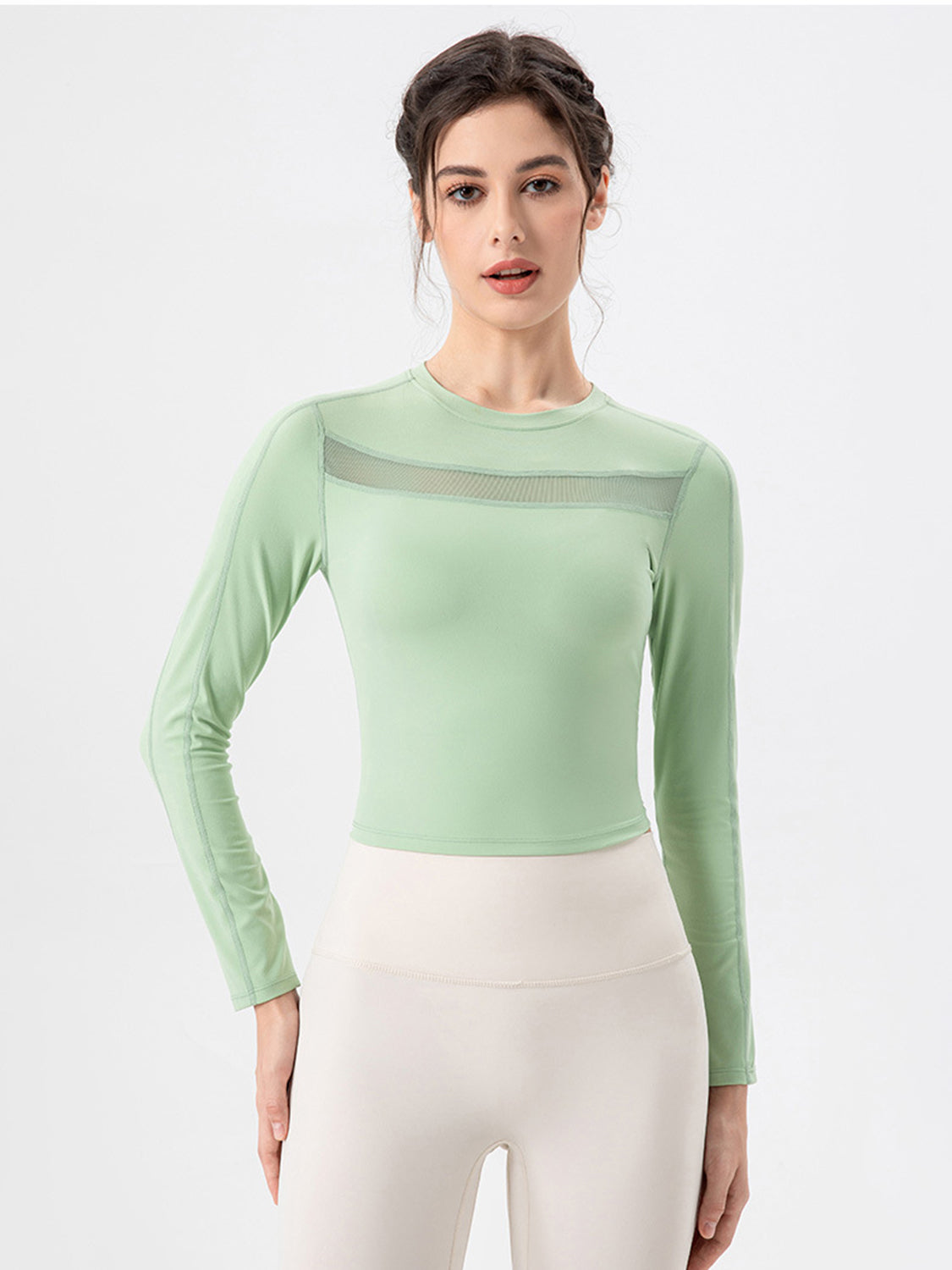 Round Neck Long Sleeve Active T-Shirt Light Green