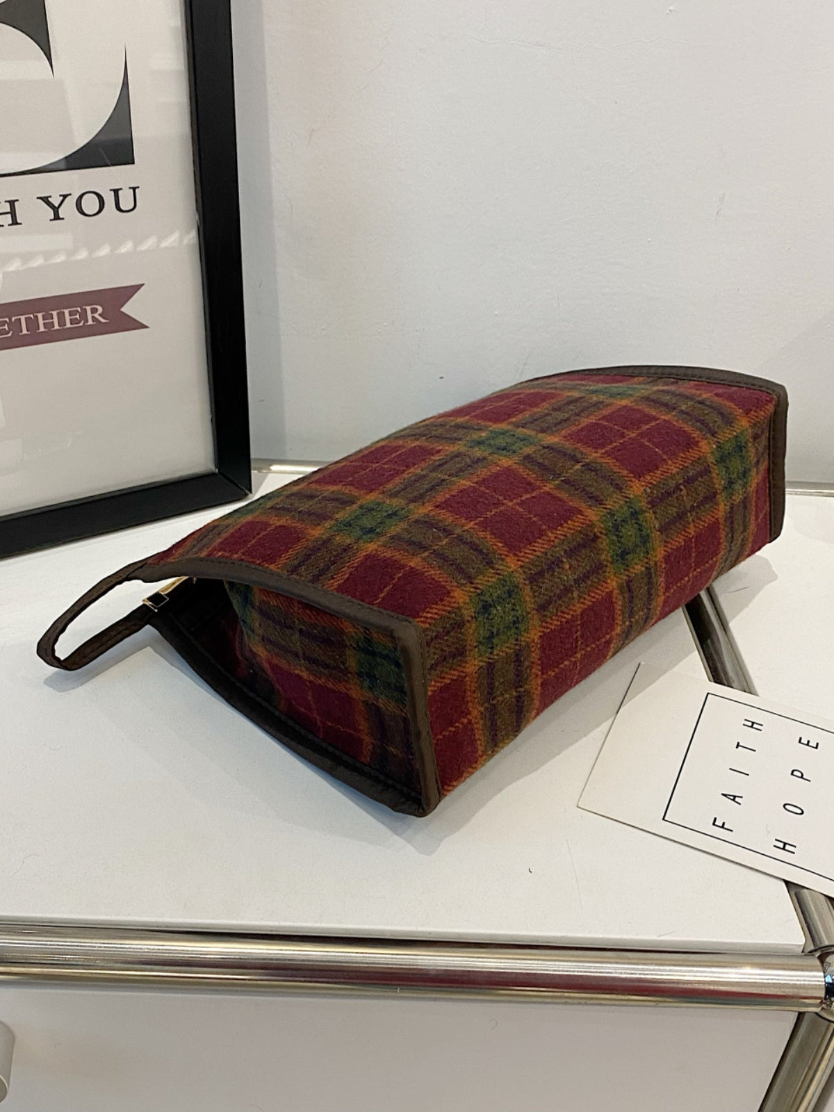 Contrast Plaid Clutch with Zipper