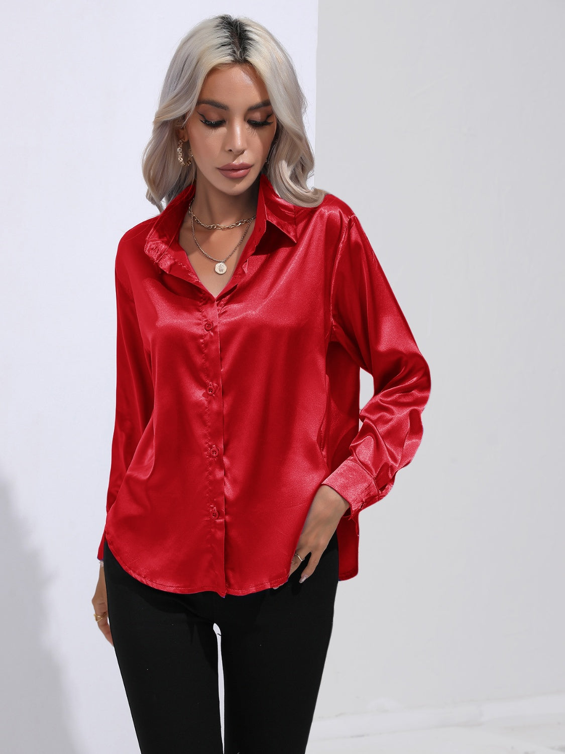 Collared Neck Buttoned Long Sleeve Shirt