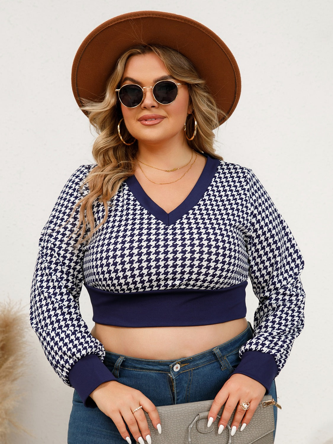 Plus Size Houndstooth V-Neck Long Sleeve Blouse - Thandynie