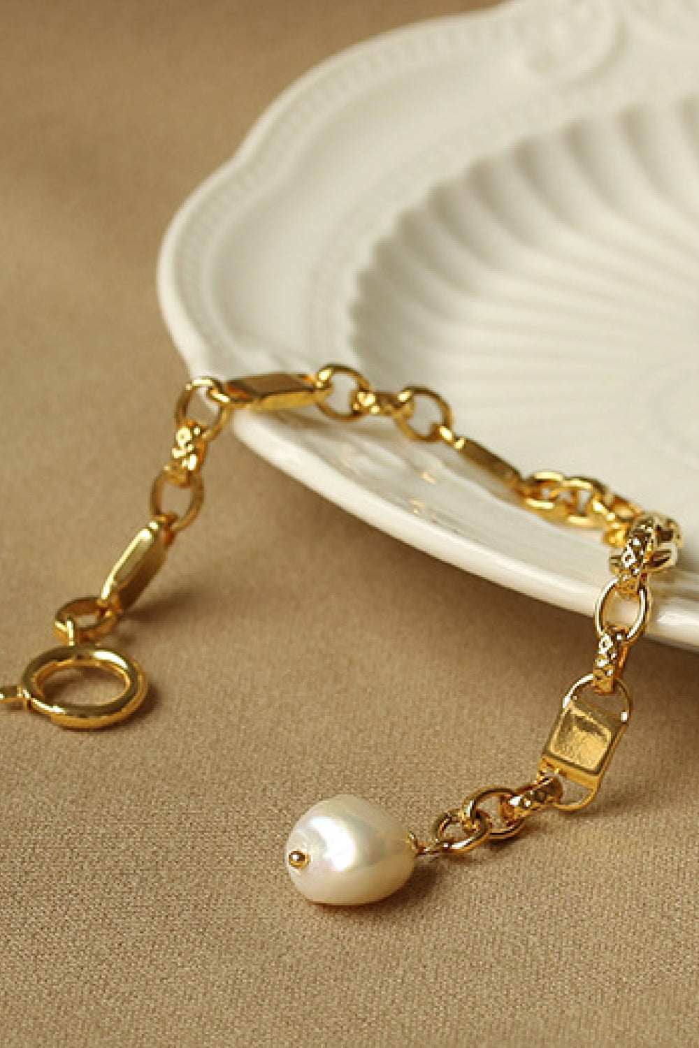 Link Chain Bracelet with Pearl