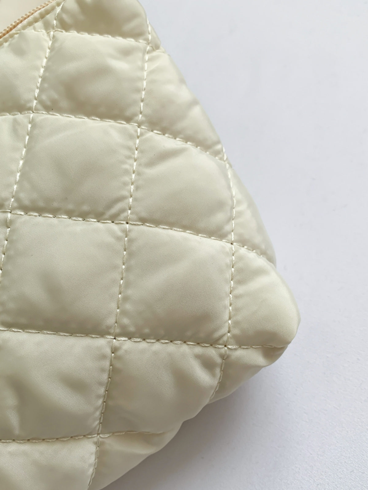 Solid Quilted Clutch with Zipper