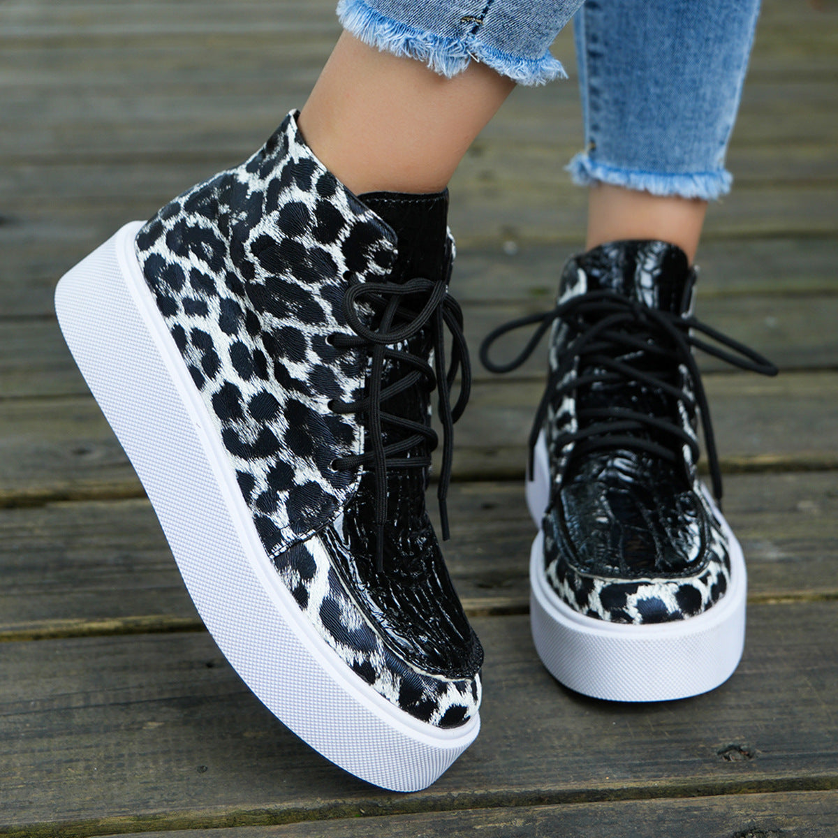 PU Leather Leopard Platform Sneakers Black