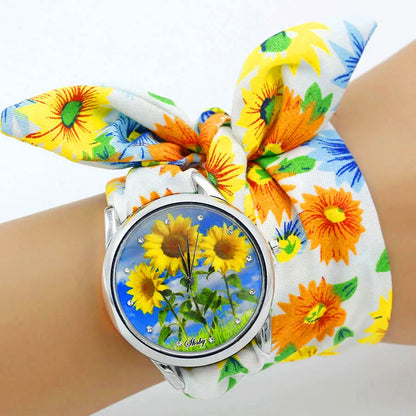 Ladies Flower Cloth Wristwatch - High-Quality Fashion Bracelet Watch for Women silver 39