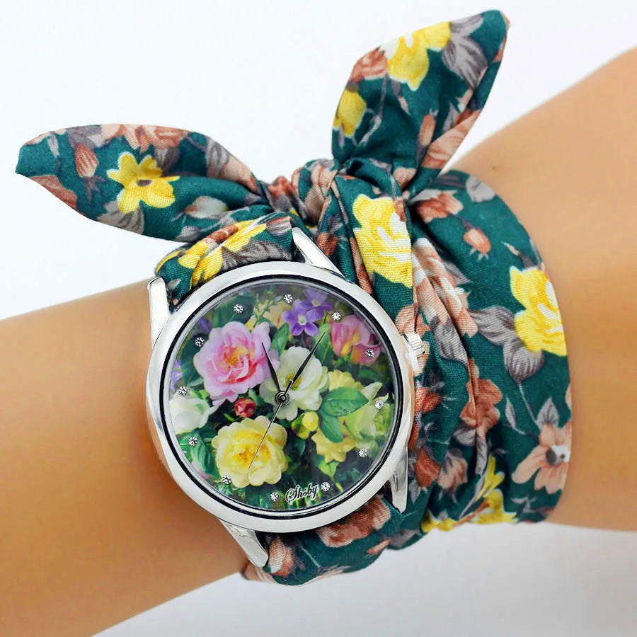 Ladies Flower Cloth Wristwatch - High-Quality Fashion Bracelet Watch for Women silver 38