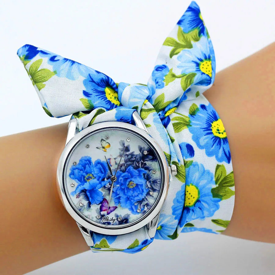 Ladies Flower Cloth Wristwatch - High-Quality Fashion Bracelet Watch for Women silver 34