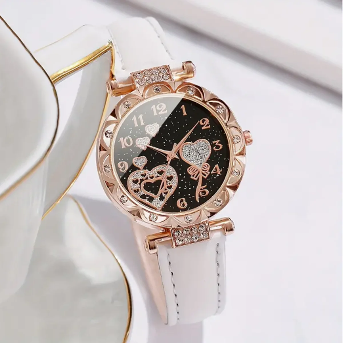 4-Piece Women's Shiny Rhinestone Quartz Watch & Faux Pearl Jewelry Set | Elegant Gift for Mom or Her