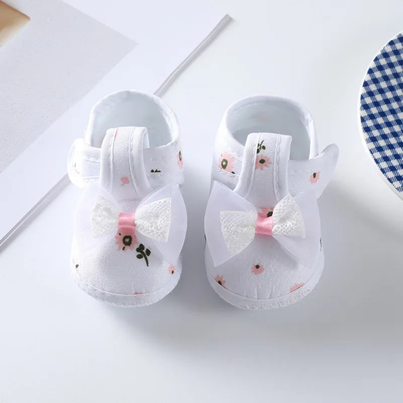 First Walkers Soft Sole Crib Newborn Toddler Shoes Baby Girl Shoes Cute Floral Bow Infant Baby Girls Shoes Non-slip Footwear