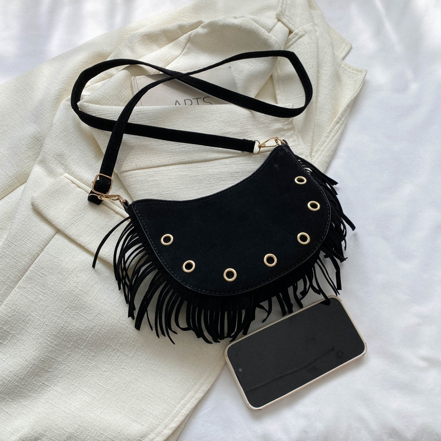 Fringe Detail Crossbody Bag - Thandynie