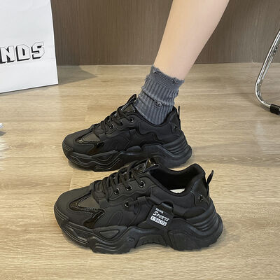 Chunky Platform Athletic Black